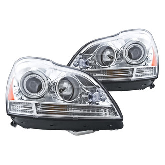 Replacement - Driver and Passenger Side Headlight Set (Standard Line)