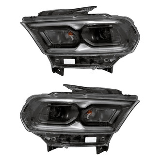 Replacement - Driver and Passenger Side Headlight Set (Standard Line)