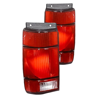 Replacement - Driver and Passenger Side Tail Light Lens and Housing Set (Standard Line)