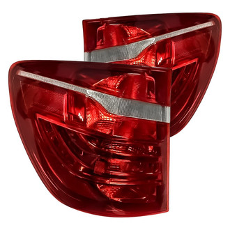 Replacement - Driver and Passenger Side Outer Tail Light Set (Standard Line)