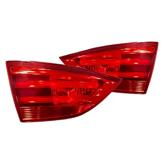 Replacement - Driver and Passenger Side Inner Tail Light Set (Standard Line)