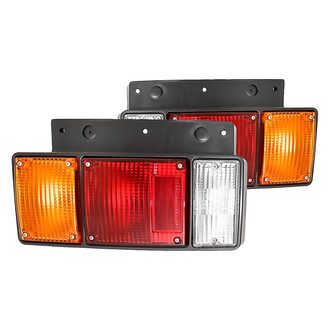 Replacement - Driver and Passenger Side Tail Light Set (Standard Line)