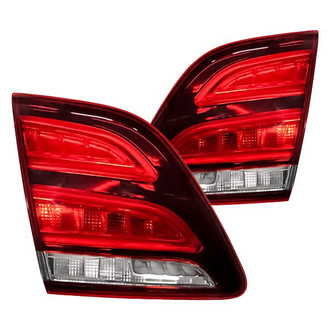 Replacement - Driver and Passenger Side Inner Tail Light Set (CAPA Certified)