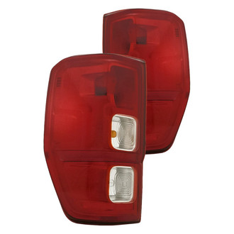 Replacement - Driver and Passenger Side Tail Lights (Standard Line)
