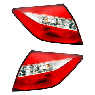 Replacement - Driver and Passenger Side Tail Lights (Standard Line)