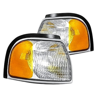 Replacement - Driver and Passenger Side Turn Signal/Corner Light Set (Standard Line)