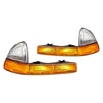 Replacement - Driver and Passenger Side Turn Signal/Parking Light Set (Standard Line)