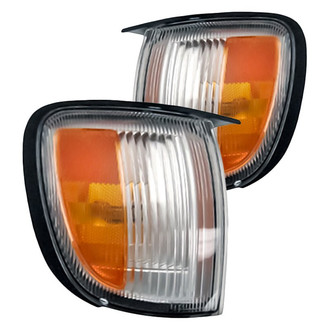 Replacement - Driver and Passenger Side Turn Signal/Corner Light Set (Standard Line)