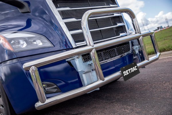 Inspirations marinesaupointdecroixヴェロニク Retrac Mirrors® 207504 - Tuff Guard XT™ Polished Grille