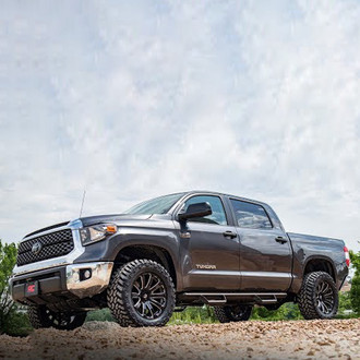 Rough Country® - 1.75" Front Leveling Strut Spacers