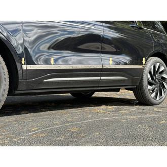 SAA® - I-Type Polished Body Side Moldings