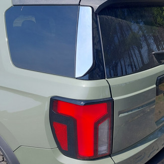 SAA® - Polished Rear Window Trim