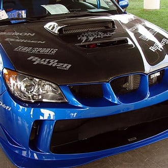 Seibon® - Pro-Style Gloss Carbon Fiber Hood
