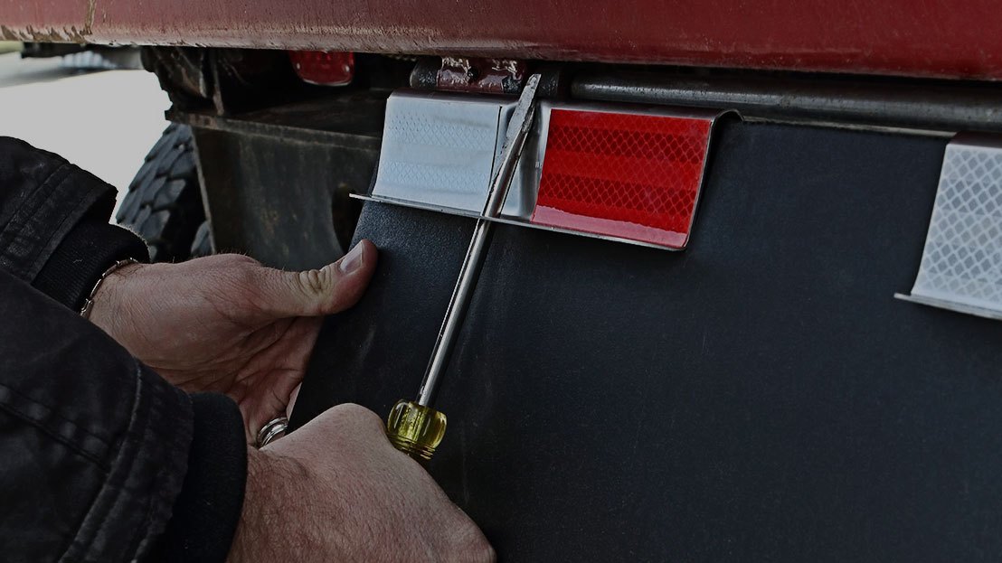 Semi Truck Exterior Accessories Chrome Trim, Fenders, Grilles