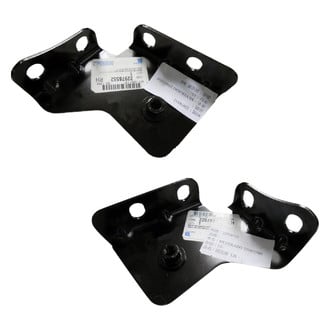 Sherman® - Front Outer Bumper Mounting Bracket