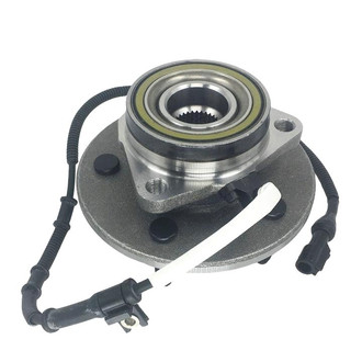 SKP® - Driver or Passenger Side Wheel Hub