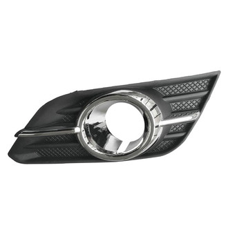 SKP® - Front Passenger Side Fog Light Cover