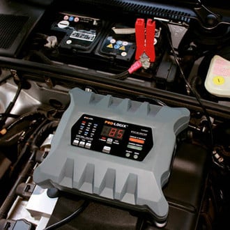 Solar® - Pro-Logix™ 6 V/12 V Compact Battery Charger and Maintainer