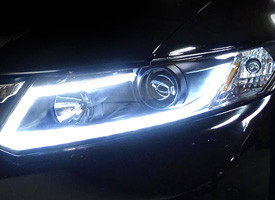 Black Projector Headlight with LED U-bar