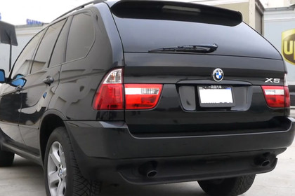 Spec-D® - Euro Tail Lights for BMW X5 E53 2000-2006 Installation