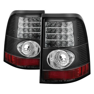 Spyder® - Driver and Passenger Side Black/Red LED Tail Lights