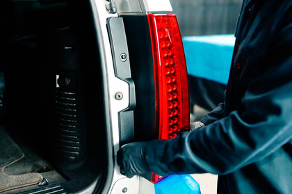 Spyder® - LED Tail Lights Installation