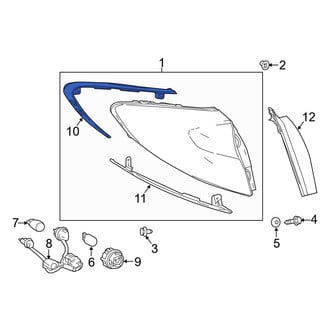 Toyota OE - Rear Left Upper Tail Light Bezel