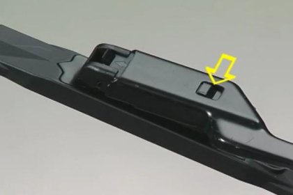 Trico® - Ice™ Wiper Blade Push Button Installation