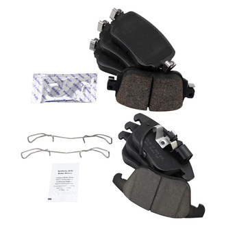 TRQ® - Ceramic Front and Rear Disc Brake Pads