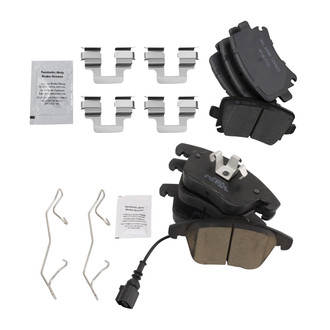 TRQ® - Ceramic Front and Rear Disc Brake Pads