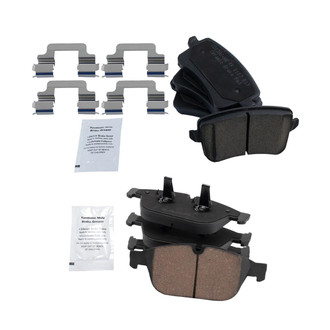 TRQ® - Ceramic Front and Rear Disc Brake Pads