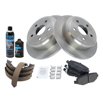TRQ® - Rear Disc Brake Kit with Semi-Metallic Pads