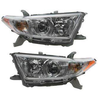 TRQ® HLA74358 - Driver and Passenger Side Replacement Headlights