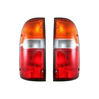 TRQ® - Driver Side Replacement Tail Lights