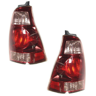 TRQ® - Driver Side Replacement Tail Lights