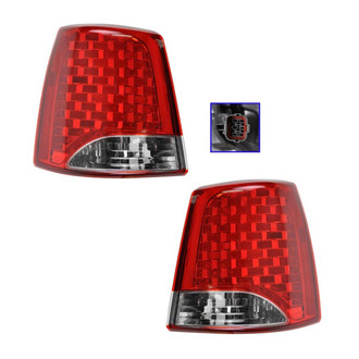 TRQ® - Driver Side Outer Replacement Tail Lights
