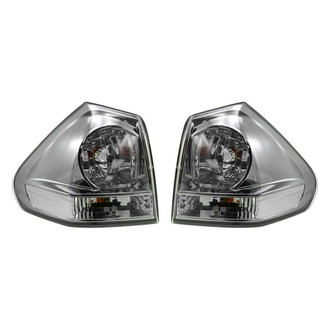 TRQ® - Driver and Passenger Side Outer Replacement Tail Lights