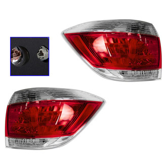 TRQ® - Driver and Passenger Side Replacement Tail Lights