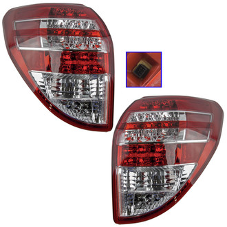 TRQ® - Driver Side Replacement Tail Lights