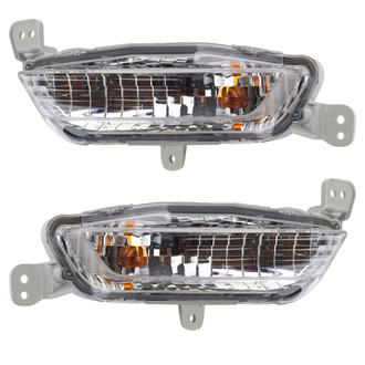 TRQ® - Driver and Passenger Side Replacement Turn Signal Light