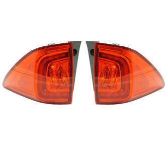 TRQ® - Driver and Passenger Side Outer Replacement Tail Lights