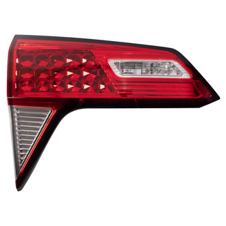 TRQ® - Driver Side Inner Replacement Tail Light