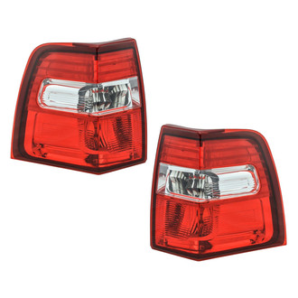 TRQ® - Driver and Passenger Side Replacement Tail Lights