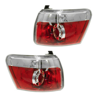 TRQ® - Driver and Passenger Side Outer Replacement Tail Lights