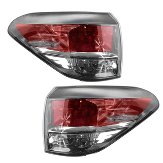 TRQ® - Driver and Passenger Side Outer Replacement Tail Lights