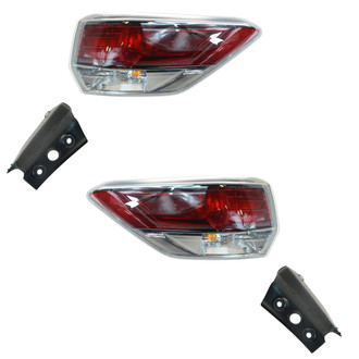 TRQ® - Driver and Passenger Side Outer Replacement Tail Lights