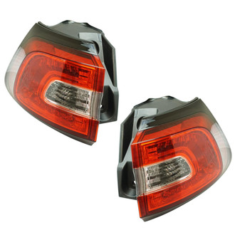 TRQ® - Driver and Passenger Side Outer Replacement Tail Lights