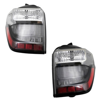 TRQ® - Driver and Passenger Side Replacement Tail Lights