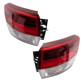 TRQ® - Driver and Passenger Side Outer Replacement Tail Lights