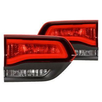 TRQ® - Driver and Passenger Side Inner Replacement Tail Lights